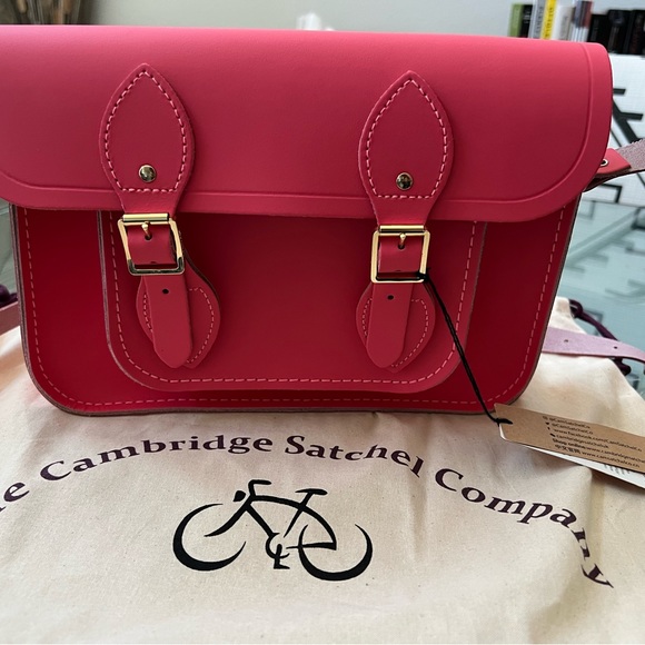 The Cambridge Satchel crossbody - Picture 5 of 6